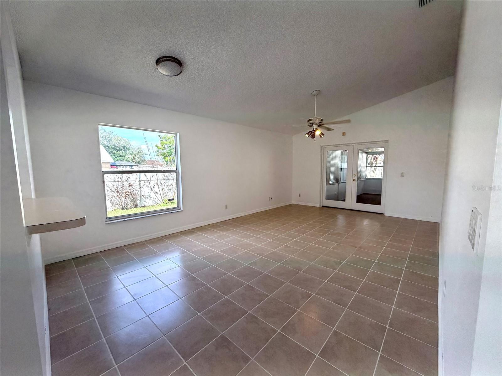 9176 FORT JEFFERSON BLVD, ORLANDO, FL, 32822