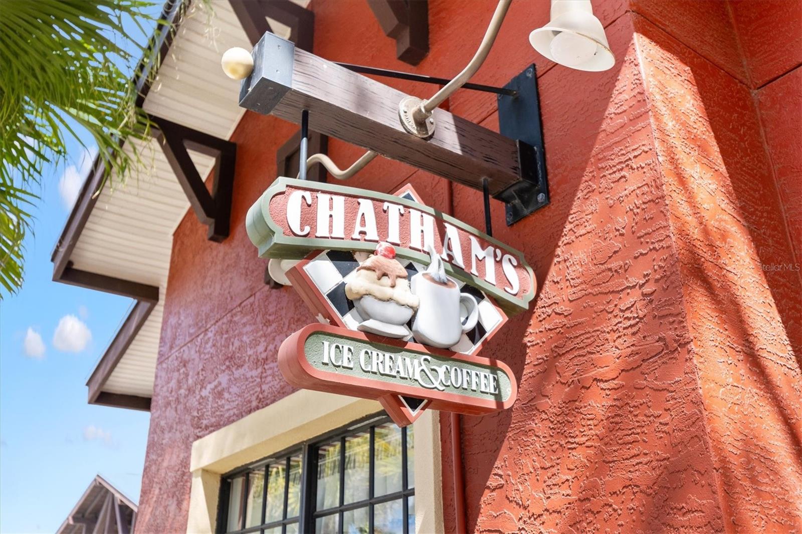 26605 AUGUSTA SPRINGS CIR, LEESBURG, FL, 34748