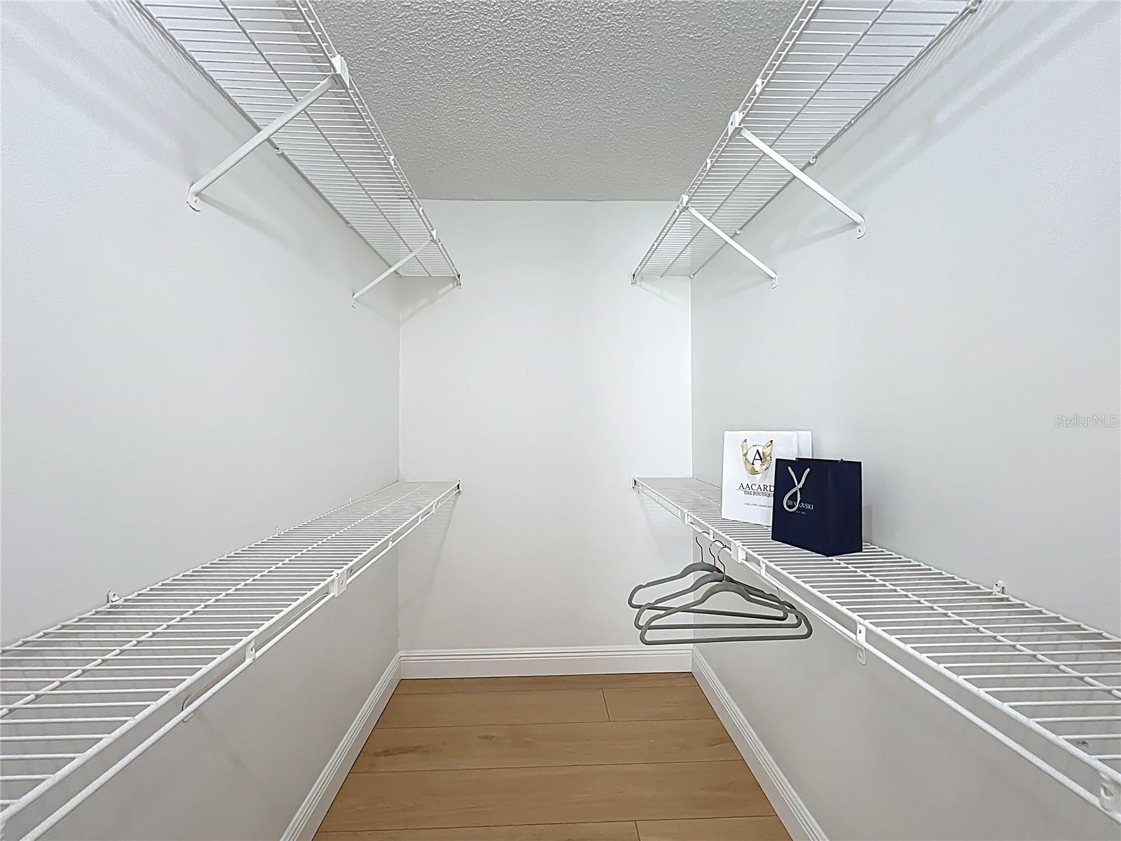 2014 HAMPSTEAD CIR, SUN CITY CENTER, FL, 33573