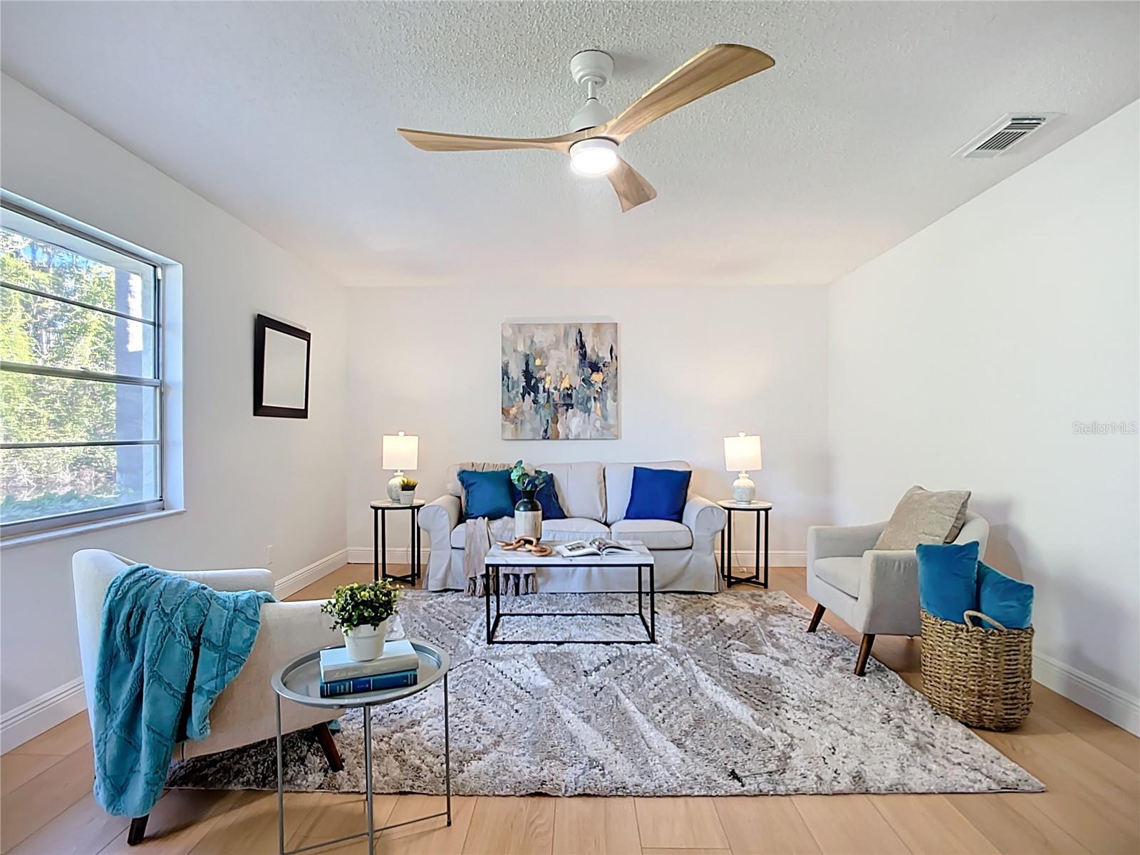 2014 HAMPSTEAD CIR, SUN CITY CENTER, FL, 33573