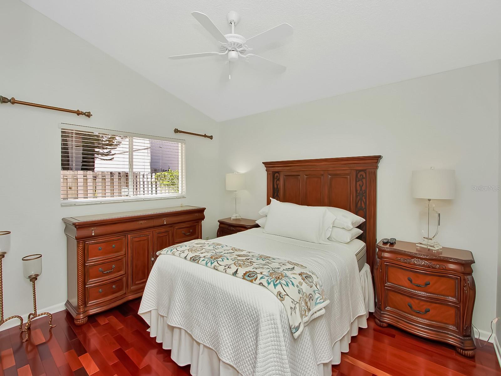 4122 TUNITAS CT, ORLANDO, FL, 32817