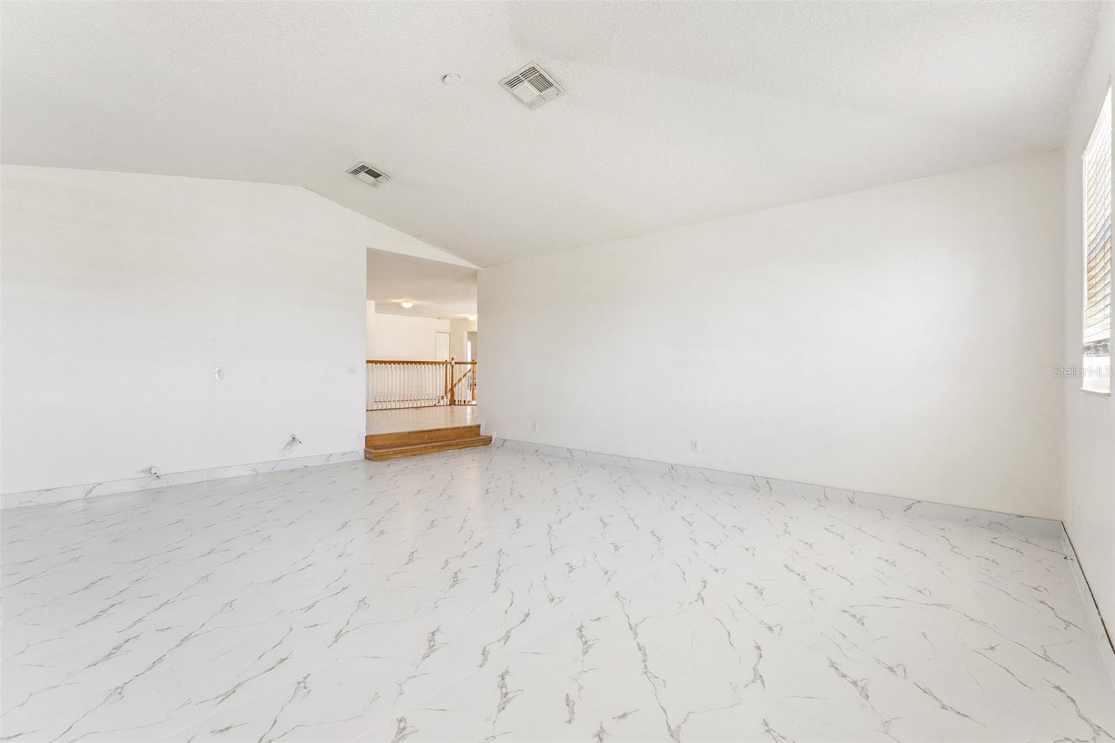 2205 WINTERMERE POINTE DR, WINTER GARDEN, FL, 34787