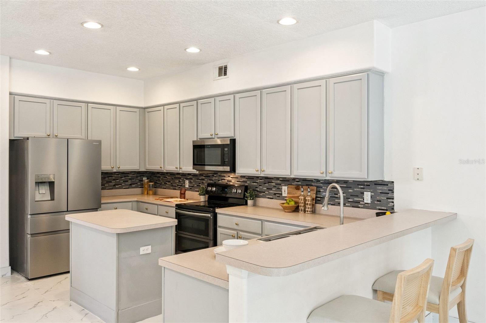 2205 WINTERMERE POINTE DR, WINTER GARDEN, FL, 34787