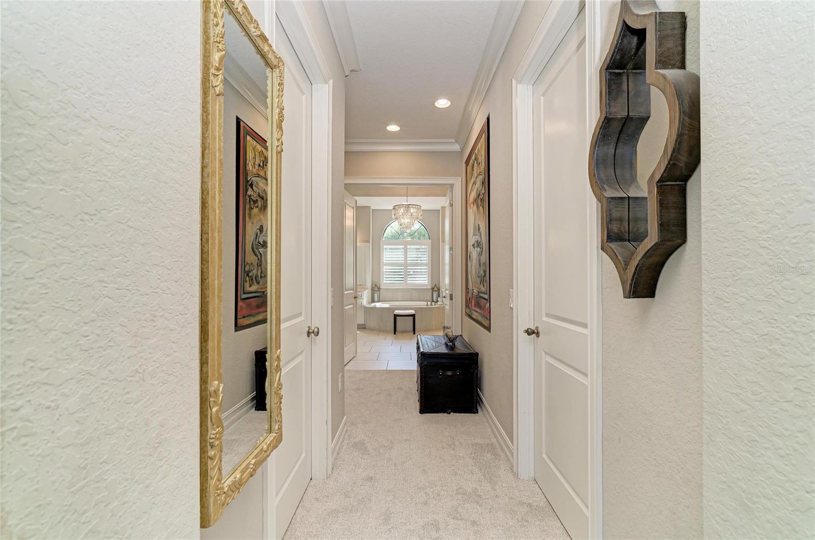 352 MARAVIYA BLVD, NOKOMIS, FL, 34275