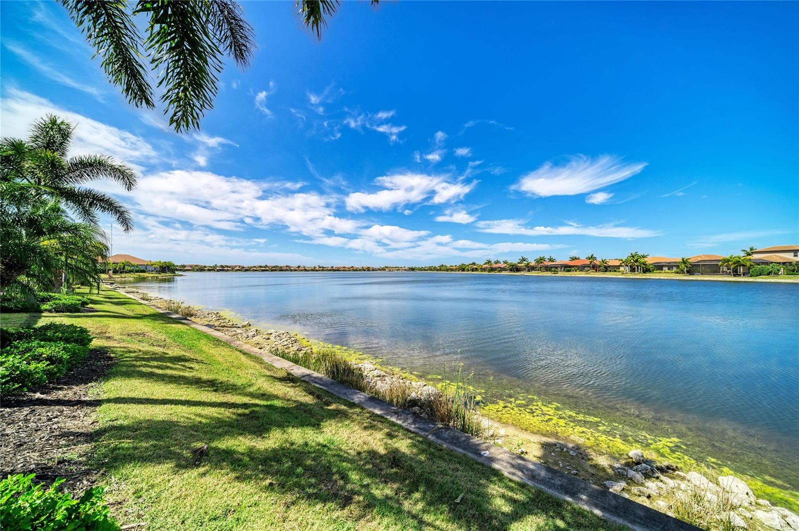 352 MARAVIYA BLVD, NOKOMIS, FL, 34275