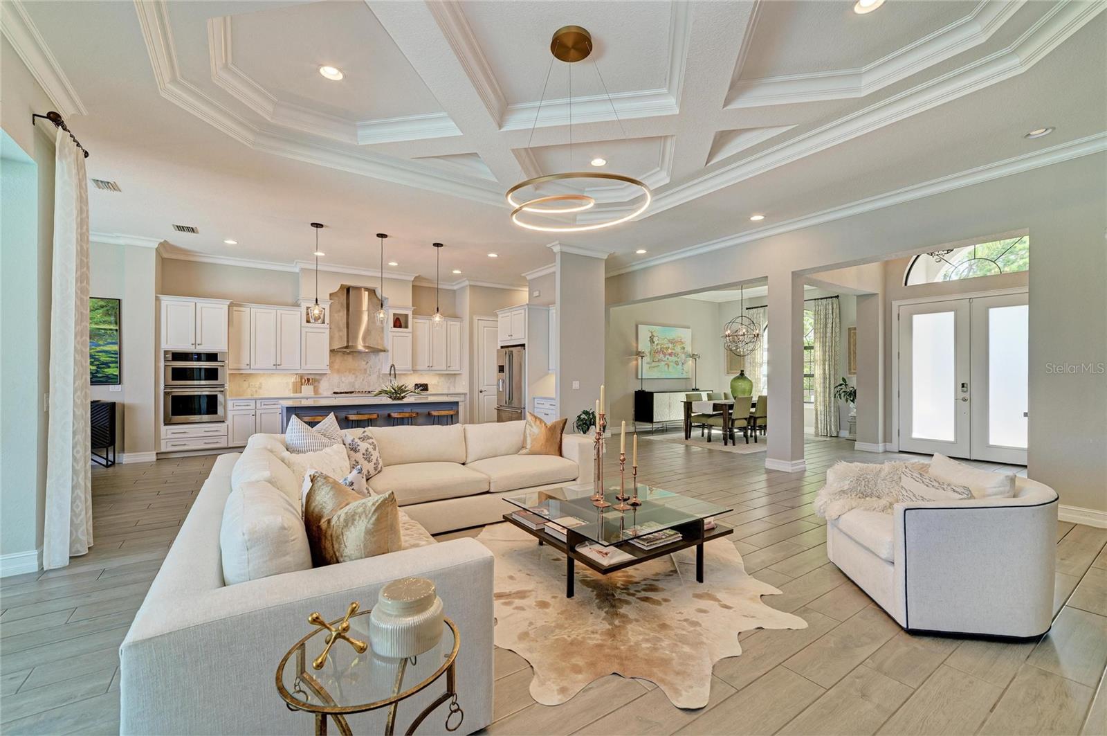 352 MARAVIYA BLVD, NOKOMIS, FL, 34275