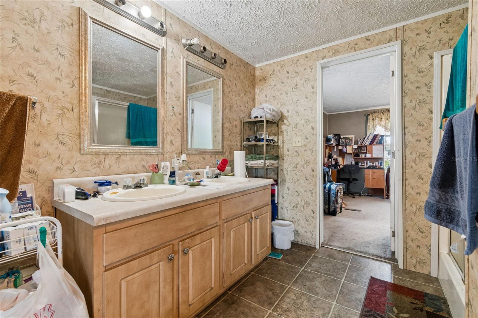 11101 SUMNER RD, WIMAUMA, FL, 33598