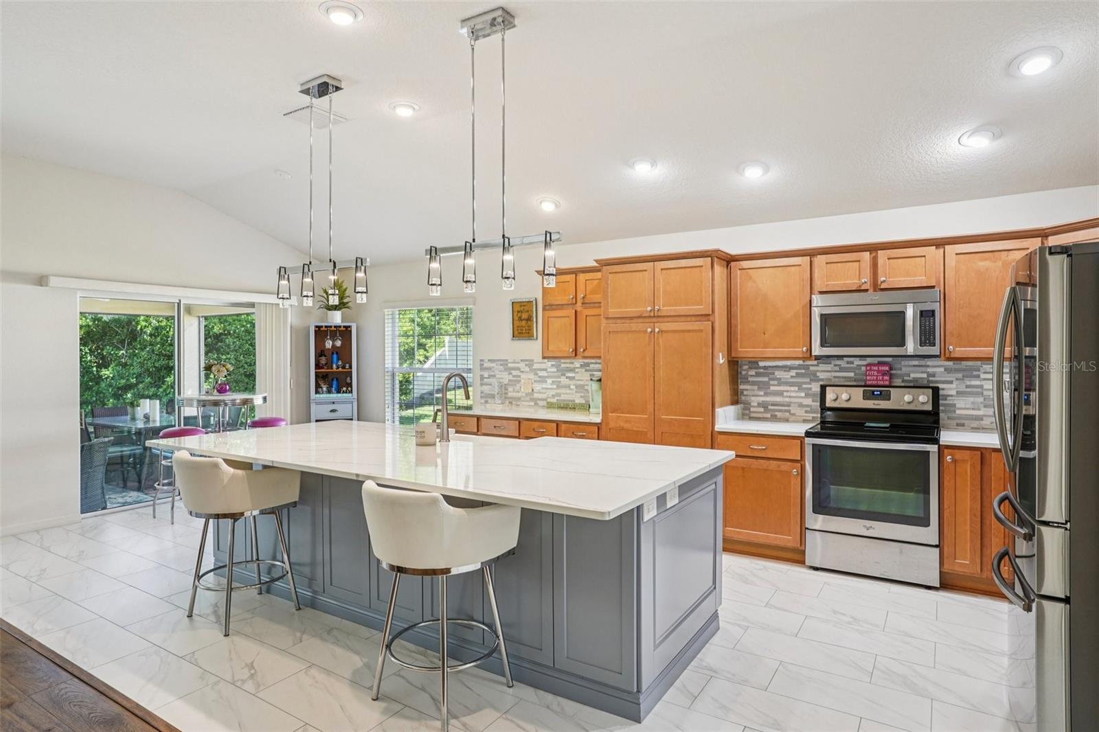 10063 LAKE MIONA WAY, OXFORD, FL, 34484