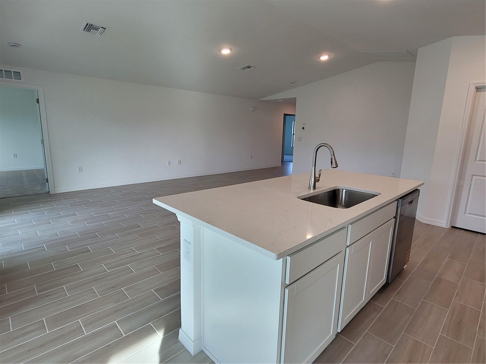 11100 VANESSA AVE, ENGLEWOOD, FL, 34224