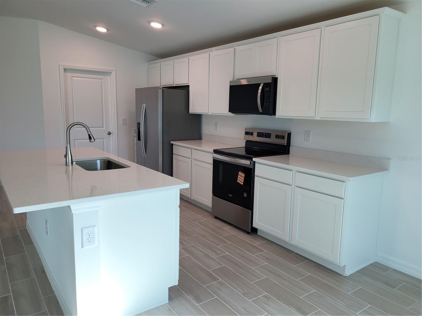 11100 VANESSA AVE, ENGLEWOOD, FL, 34224