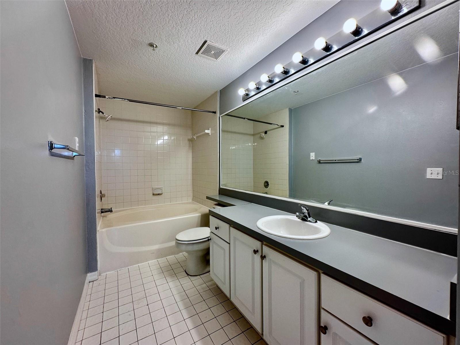 5578 METROWEST BLVD #1-302, ORLANDO, FL, 32811