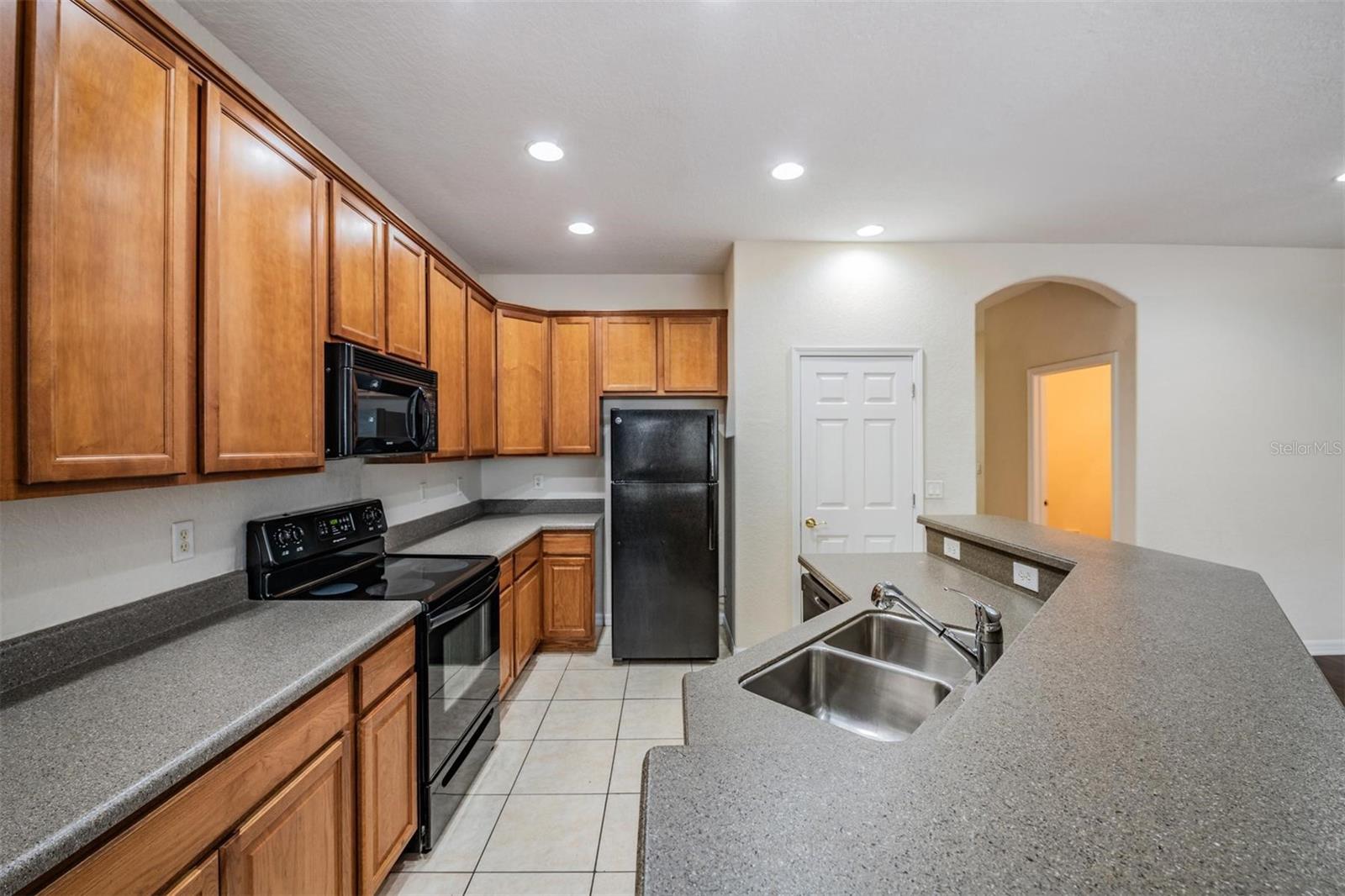 3850 CLAYBROOK DR, WESLEY CHAPEL, FL, 33544