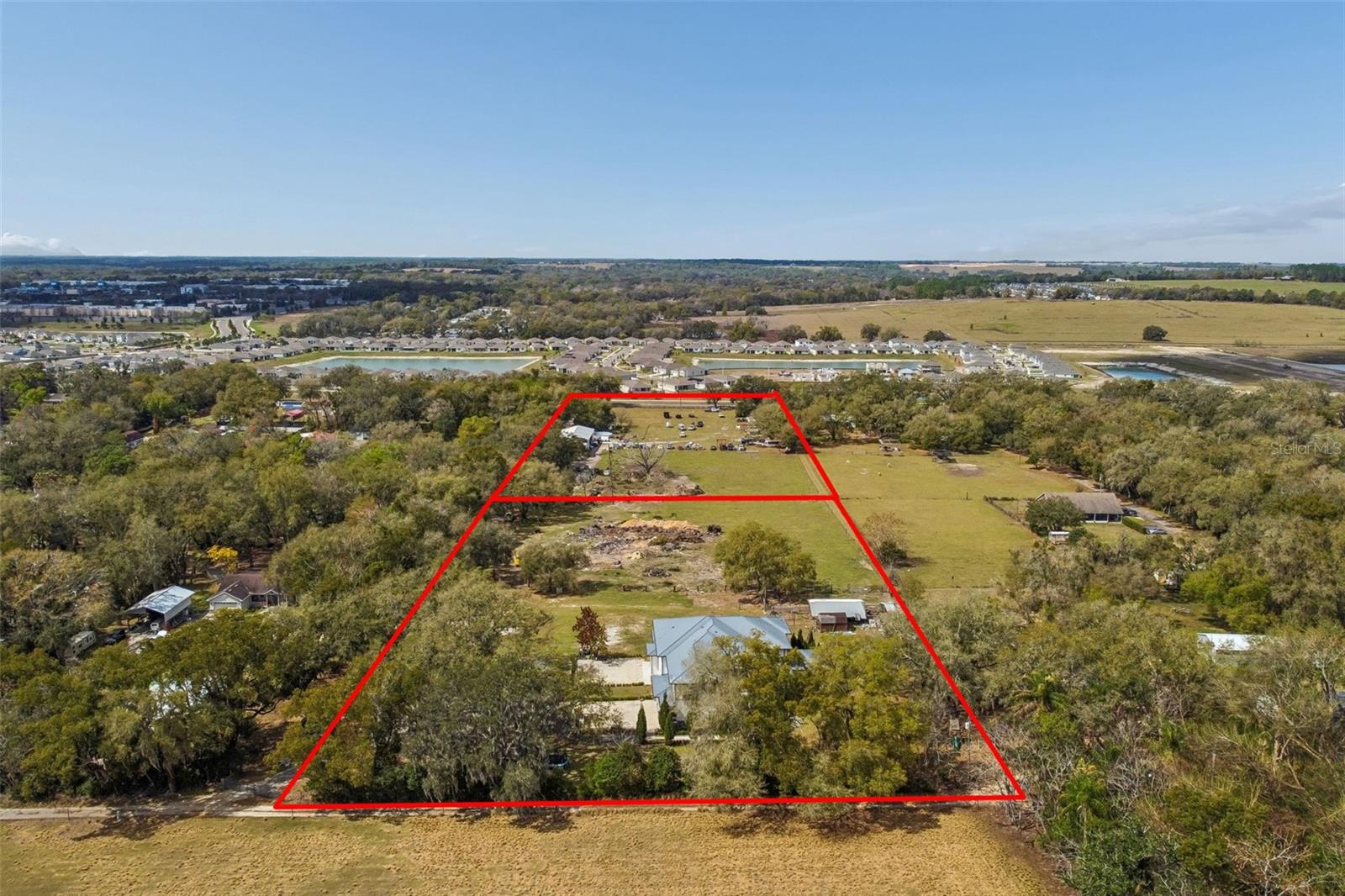 8236 WIRE RD, ZEPHYRHILLS, FL, 33540