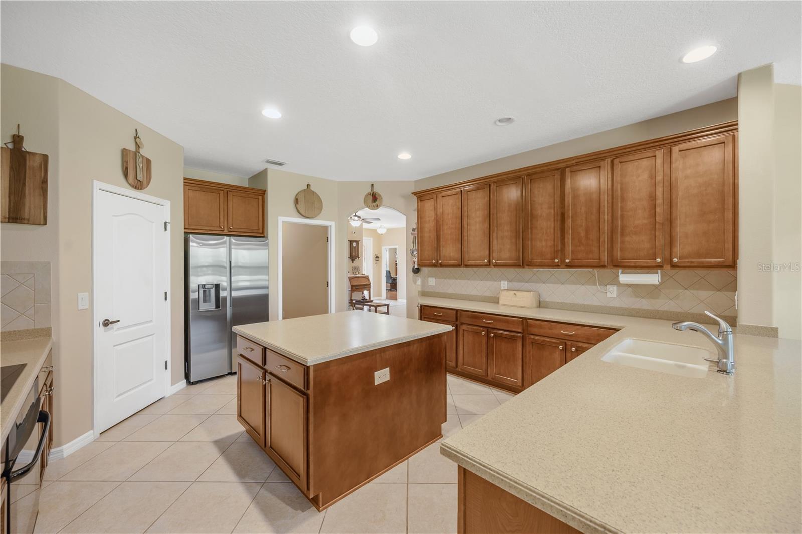 9313 LISBON ST, SEFFNER, FL, 33584