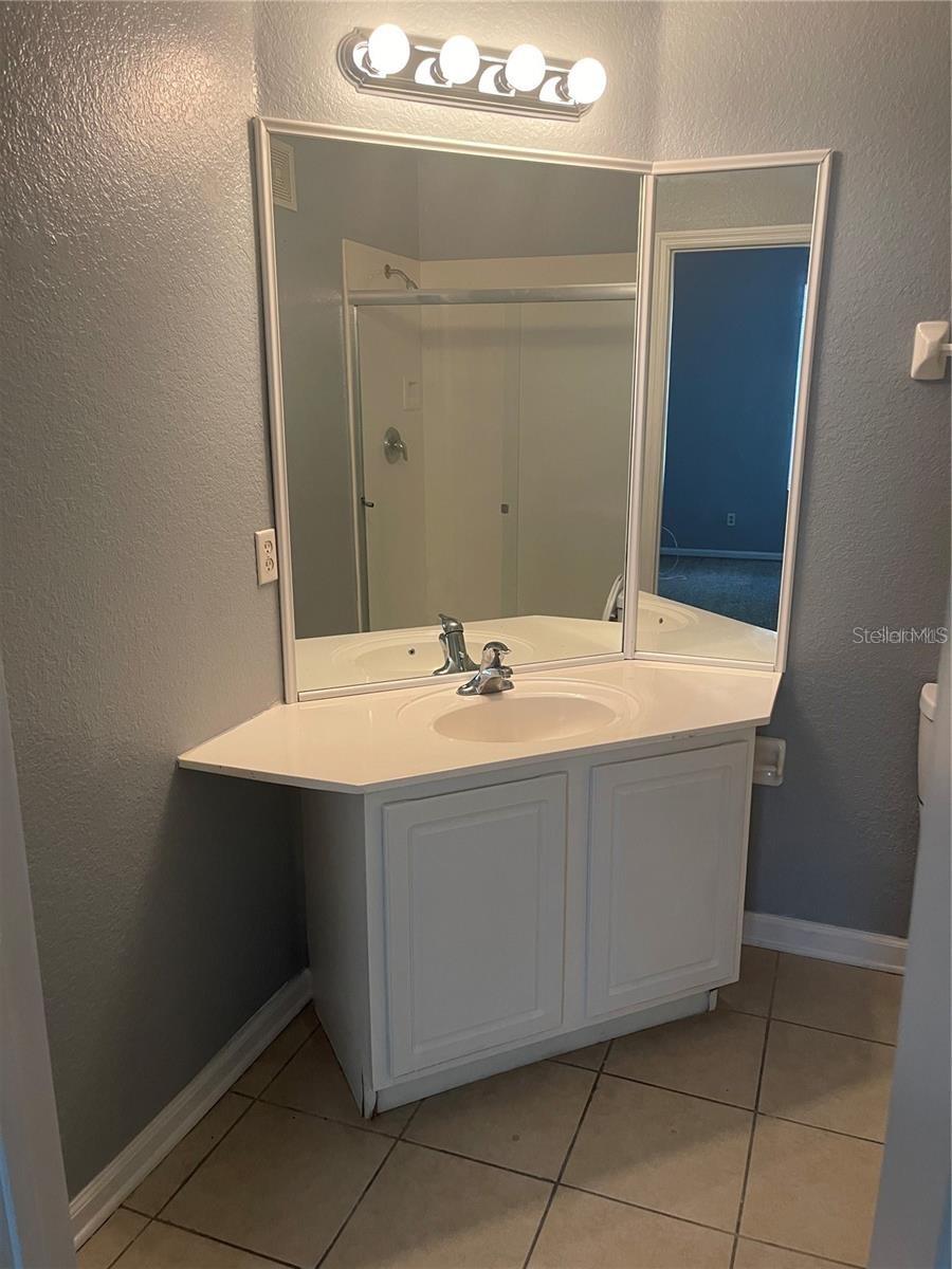 6451 OLD PARK LN #102, ORLANDO, FL, 32835