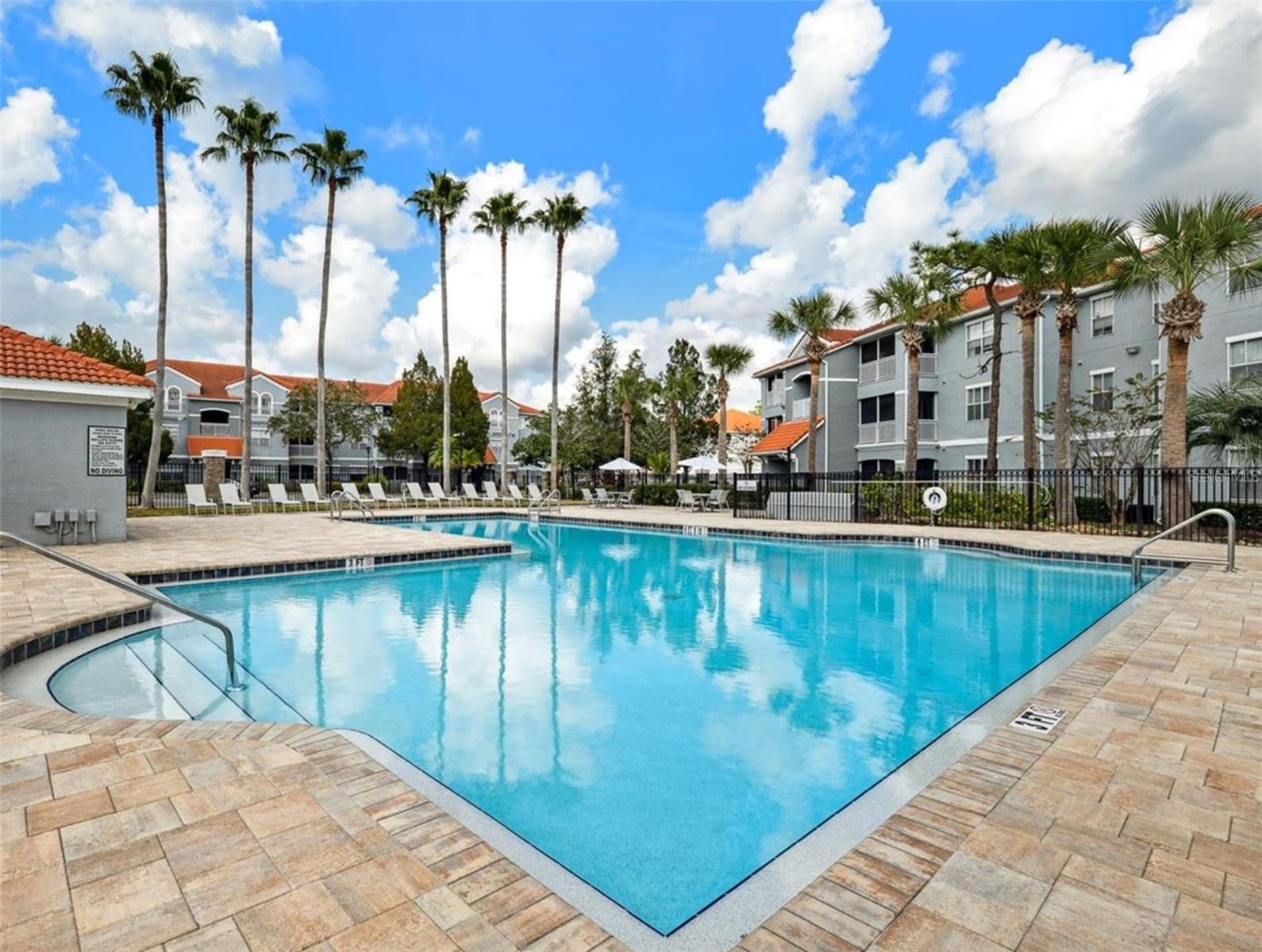 18001 RICHMOND PLACE DR #227, TAMPA, FL, 33647