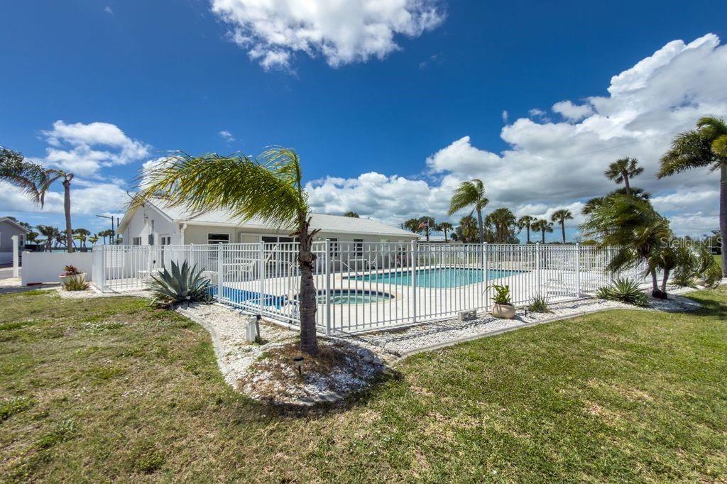 7500 PARK POINTE DR #24, ENGLEWOOD, FL, 34224