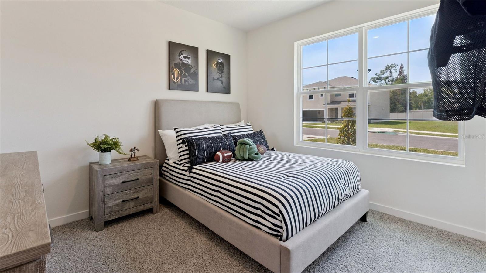 992 CHAMPION RDG DR, DAYTONA BEACH, FL, 32124