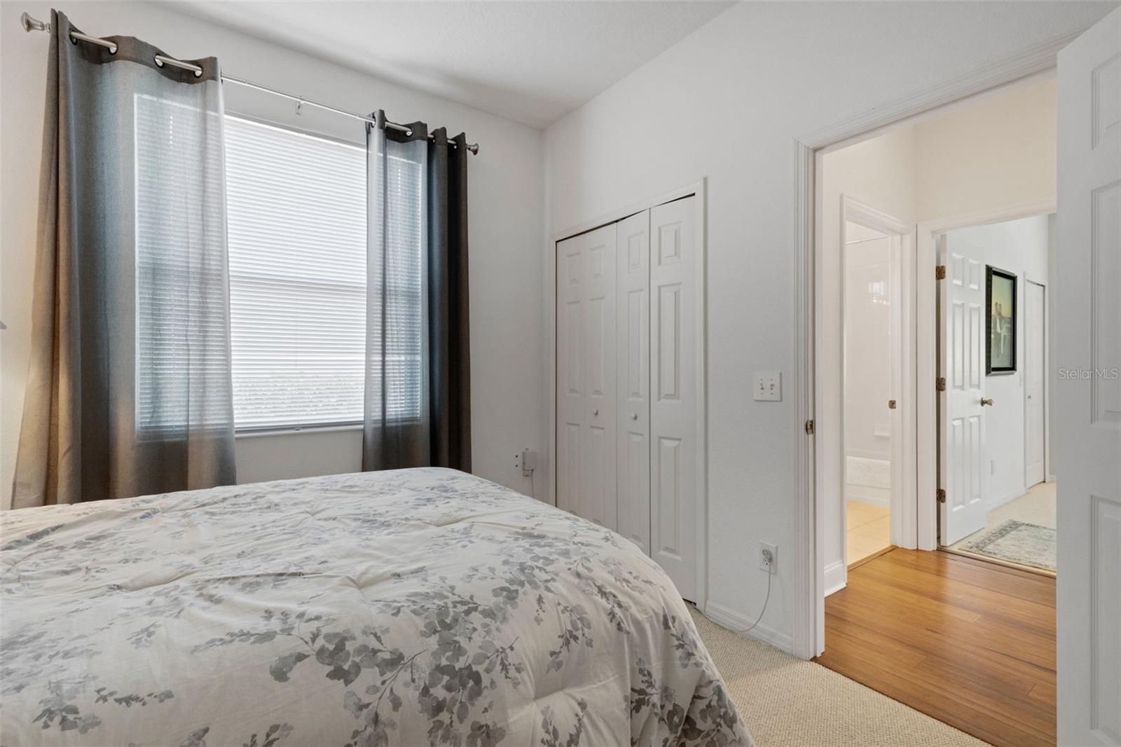 378 LONDONDERRY DR, SARASOTA, FL, 34240