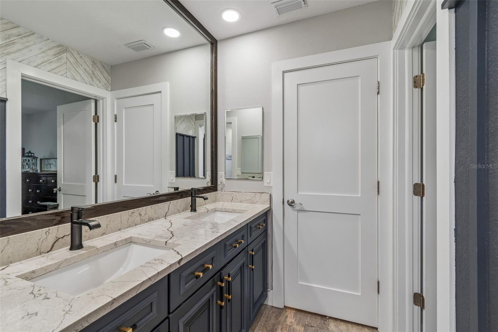 4528 W WOODMERE RD, TAMPA, FL, 33609