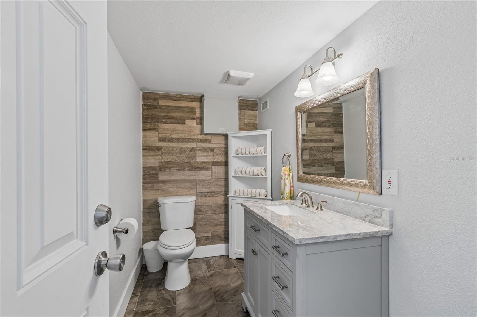 4528 W WOODMERE RD, TAMPA, FL, 33609