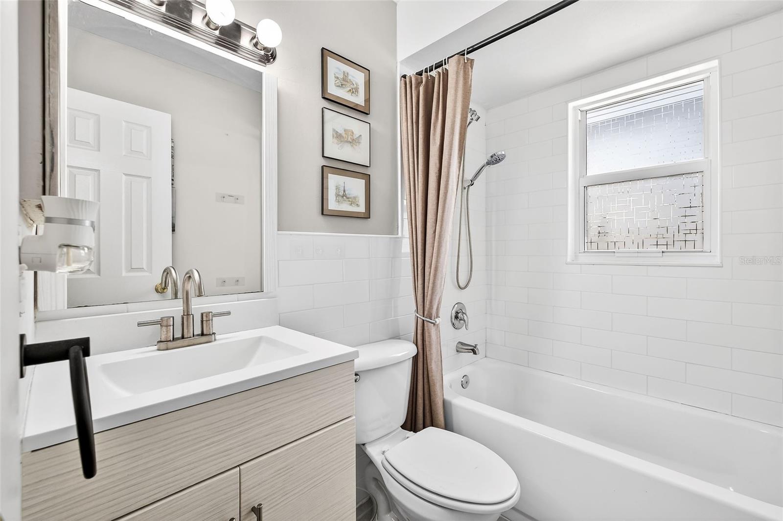 2225 WINTER WOODS BLVD, WINTER PARK, FL, 32792