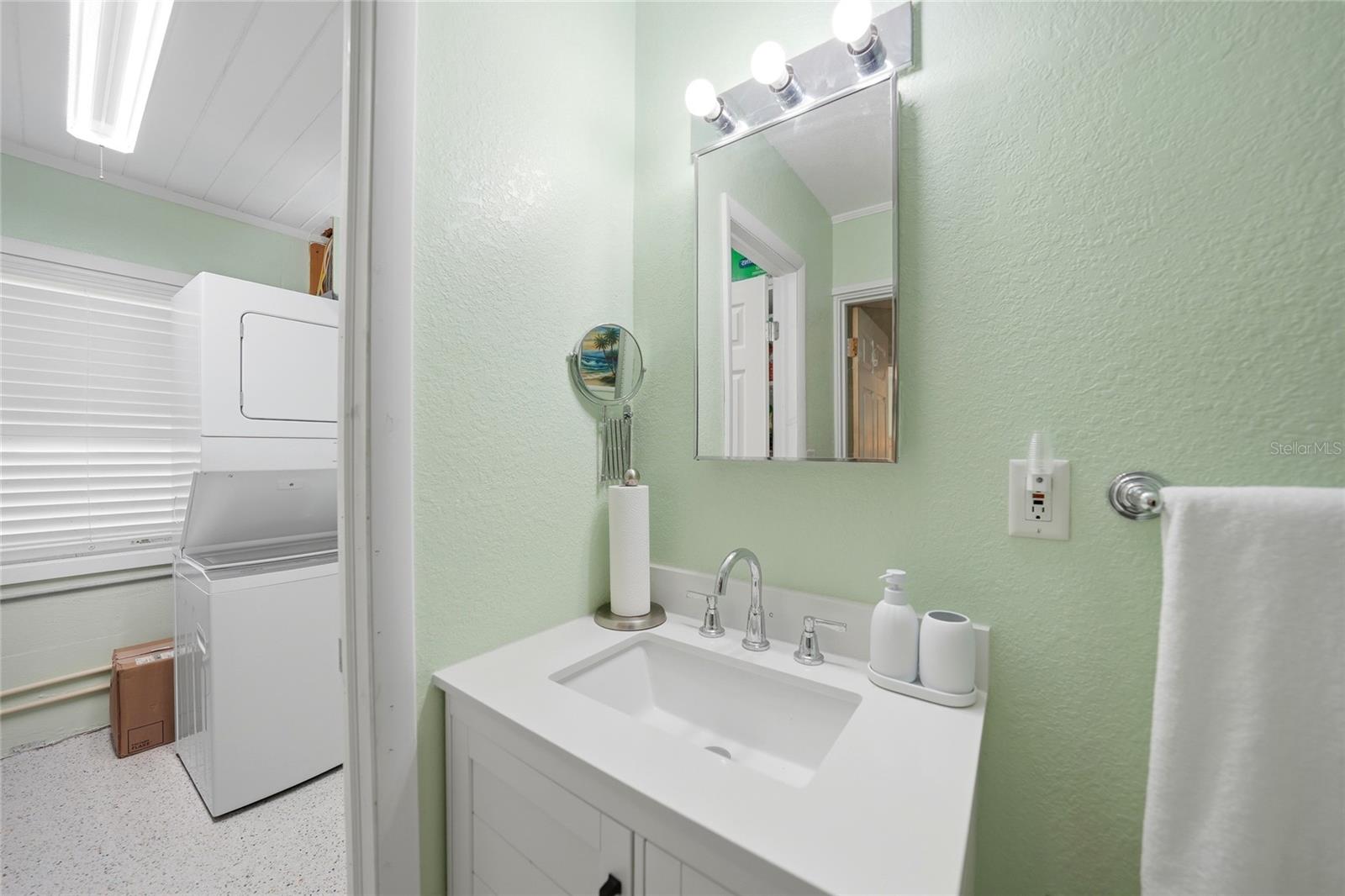 23040 CENTRAL AVE, PUNTA GORDA, FL, 33980