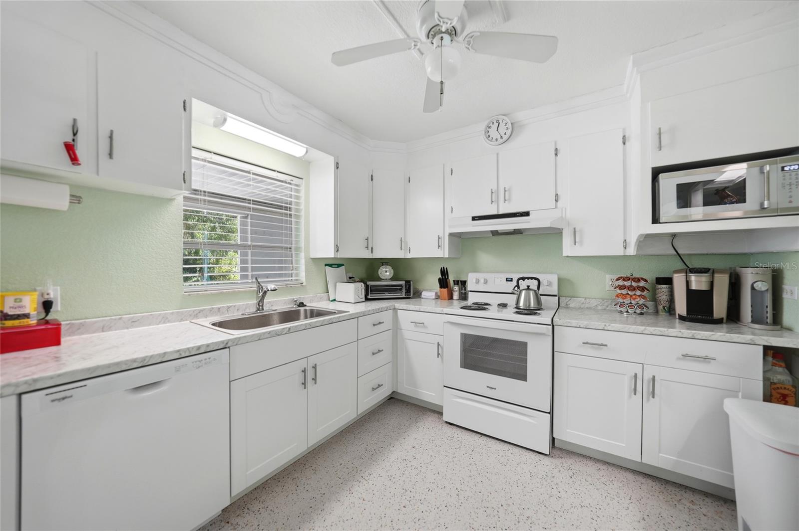 23040 CENTRAL AVE, PUNTA GORDA, FL, 33980