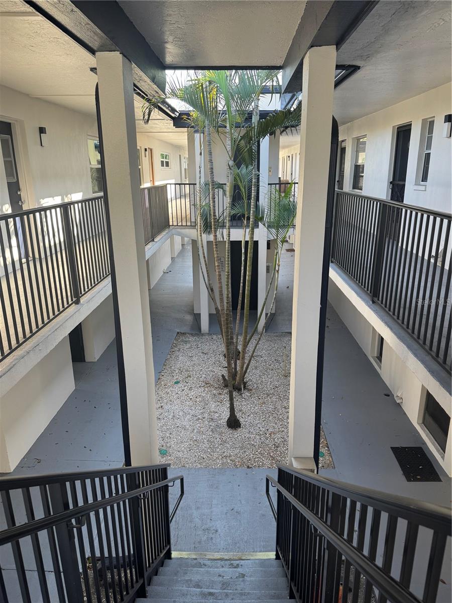 1126 KING ARTHUR CT #413, DUNEDIN, FL, 34698