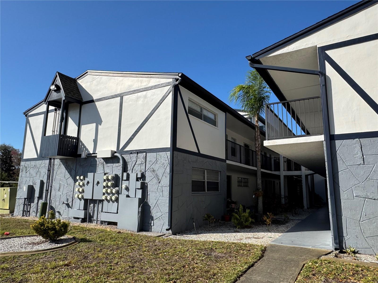 1126 KING ARTHUR CT #413, DUNEDIN, FL, 34698