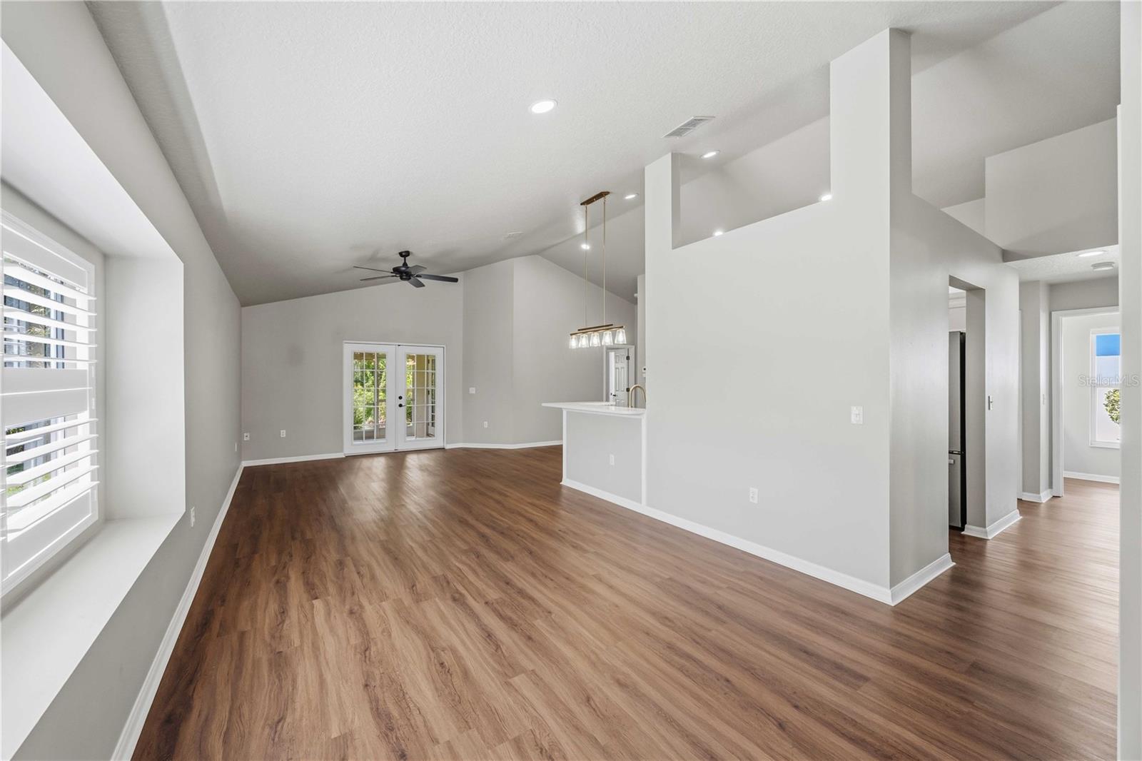 6446 BARBERRY CT, LAKEWOOD RANCH, FL, 34202