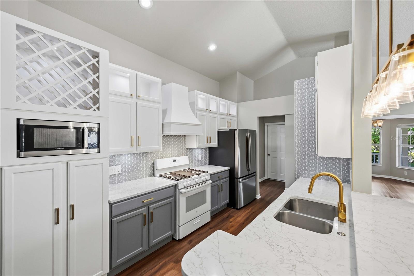 6446 BARBERRY CT, LAKEWOOD RANCH, FL, 34202