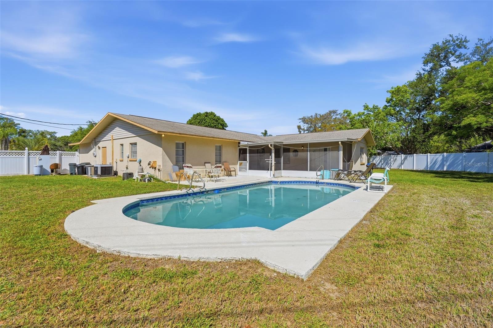 636 TESSIER CT, TARPON SPRINGS, FL, 34689