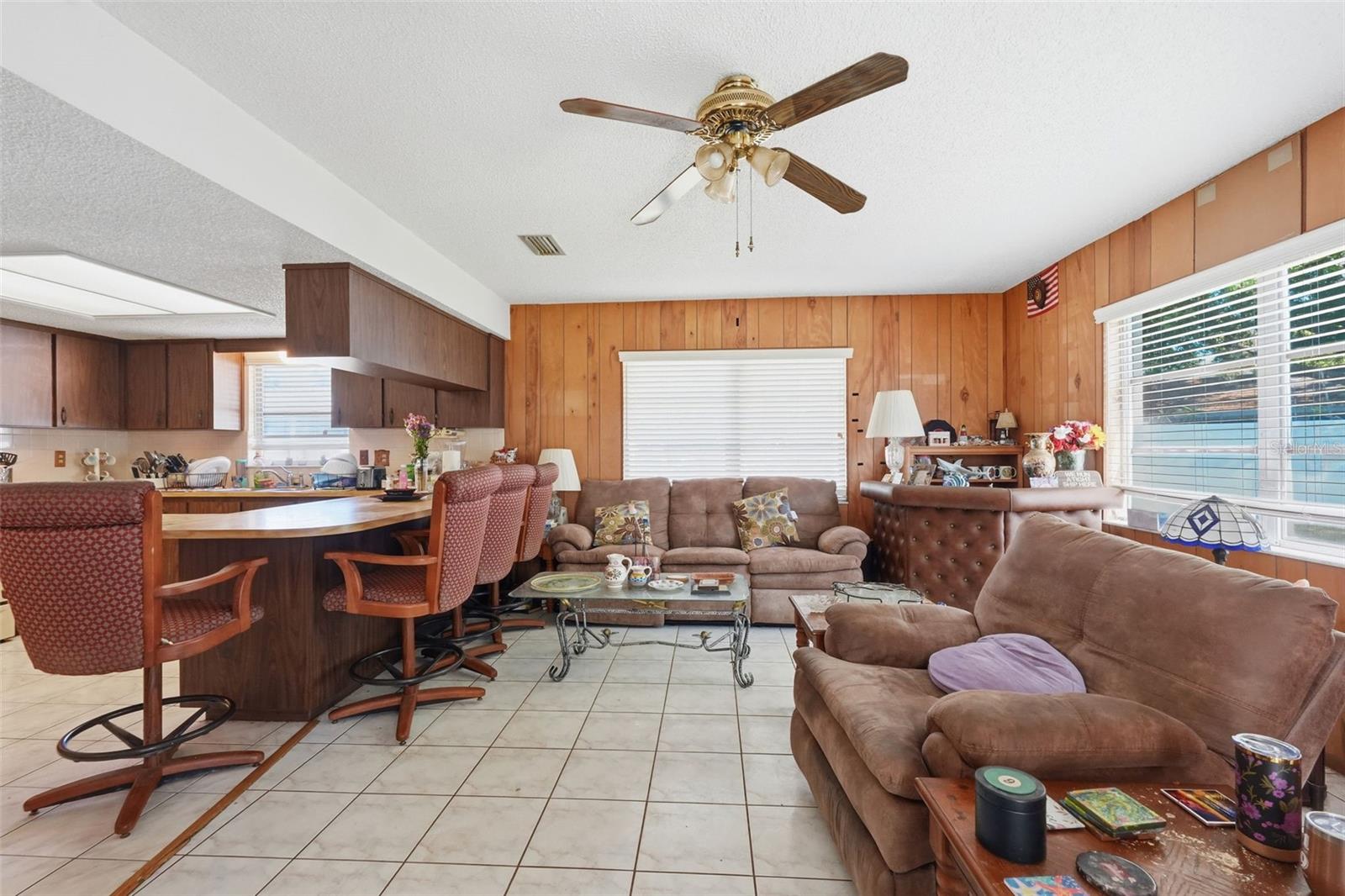 636 TESSIER CT, TARPON SPRINGS, FL, 34689