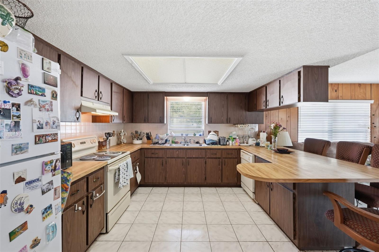 636 TESSIER CT, TARPON SPRINGS, FL, 34689