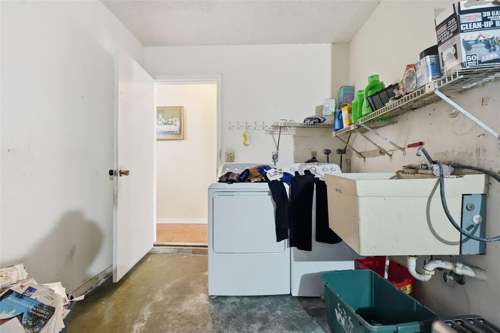 636 TESSIER CT, TARPON SPRINGS, FL, 34689