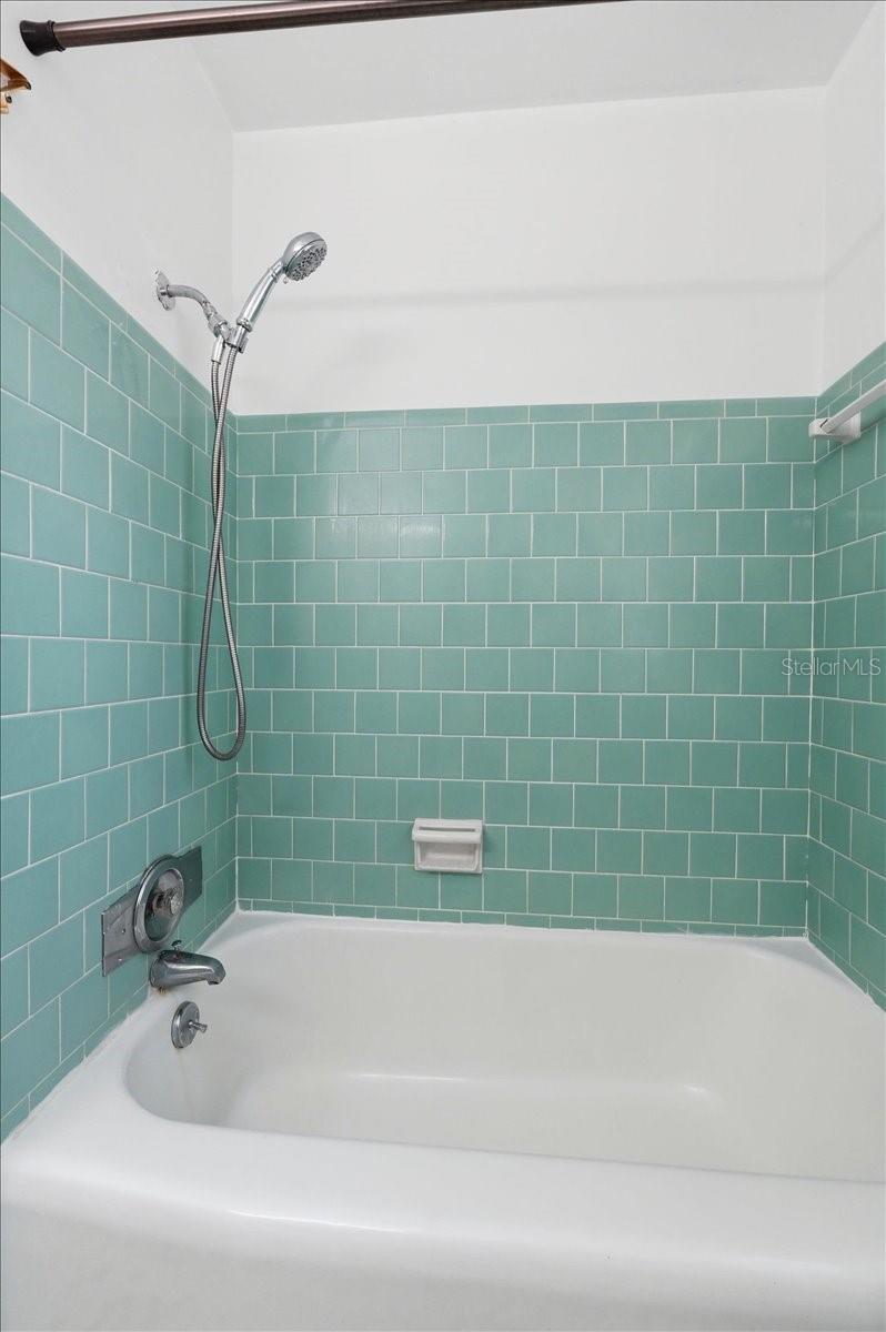 1206 W LAKE PARKER DR, LAKELAND, FL, 33805