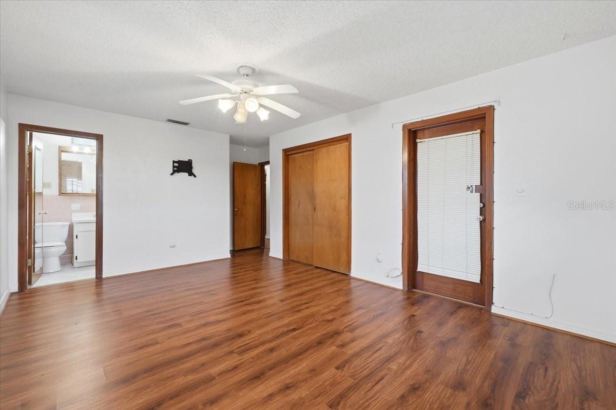 1206 W LAKE PARKER DR, LAKELAND, FL, 33805