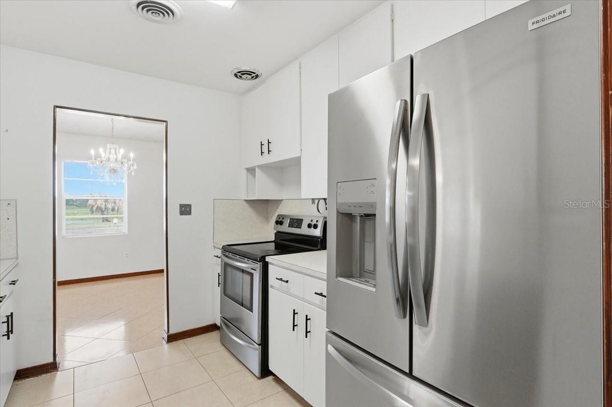 1206 W LAKE PARKER DR, LAKELAND, FL, 33805