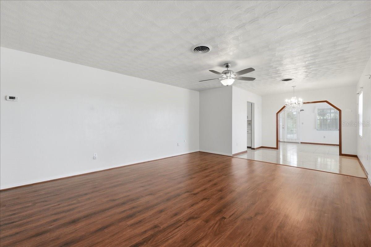 1206 W LAKE PARKER DR, LAKELAND, FL, 33805