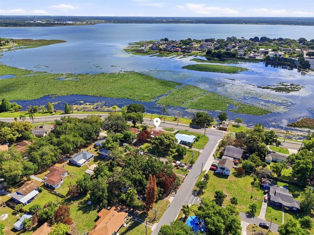 1206 W LAKE PARKER DR, LAKELAND, FL, 33805