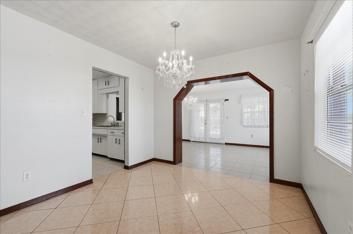 1206 W LAKE PARKER DR, LAKELAND, FL, 33805