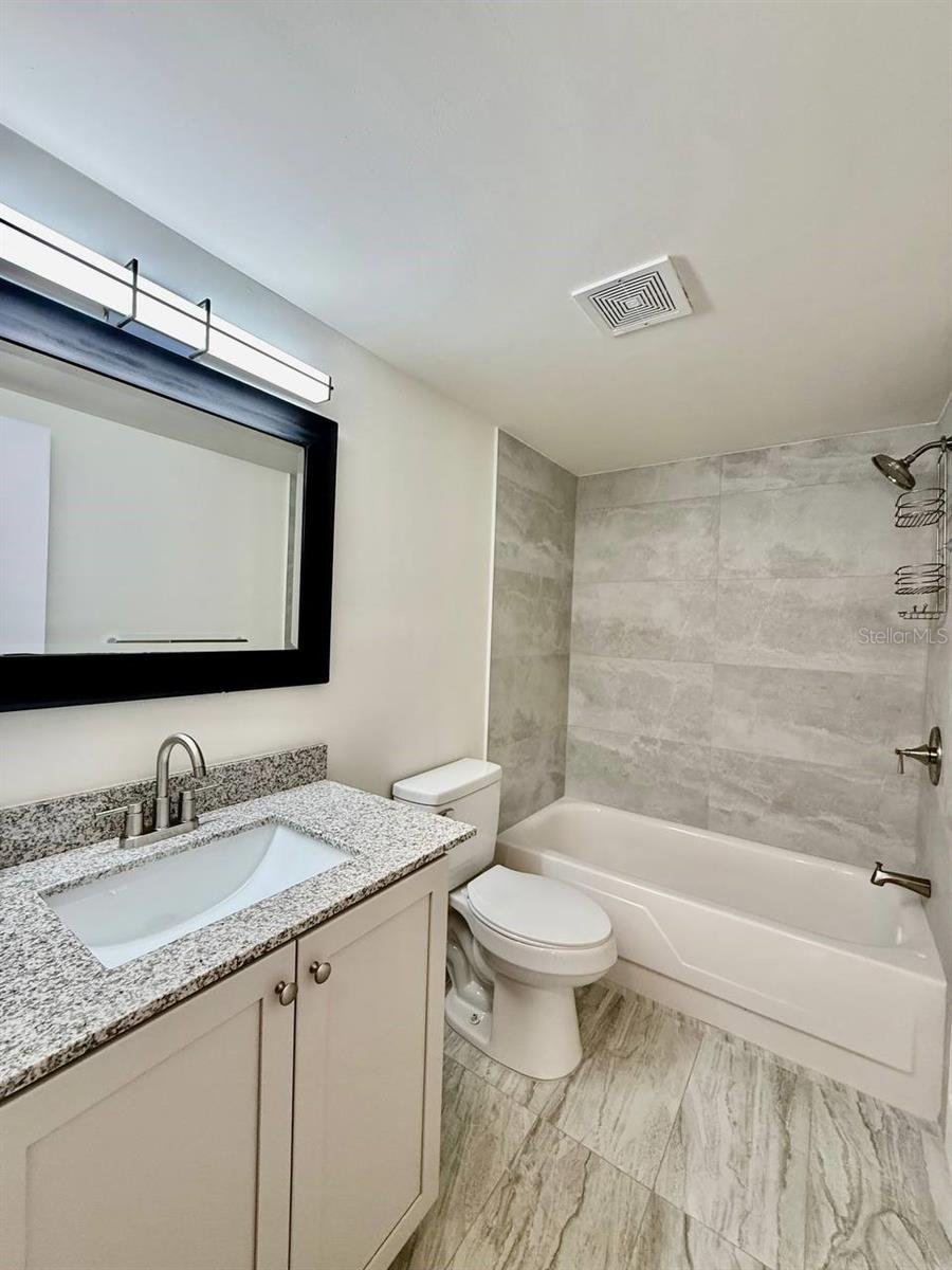 3460 32ND AVE N #101B, ST PETERSBURG, FL, 33713