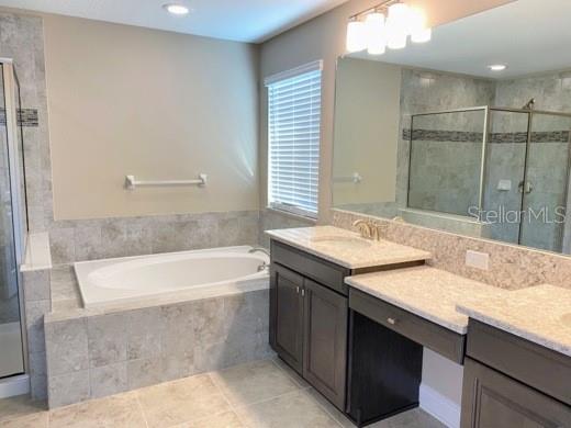 16142 MONTEREY GREENS CIR, TAMPA, FL, 33647