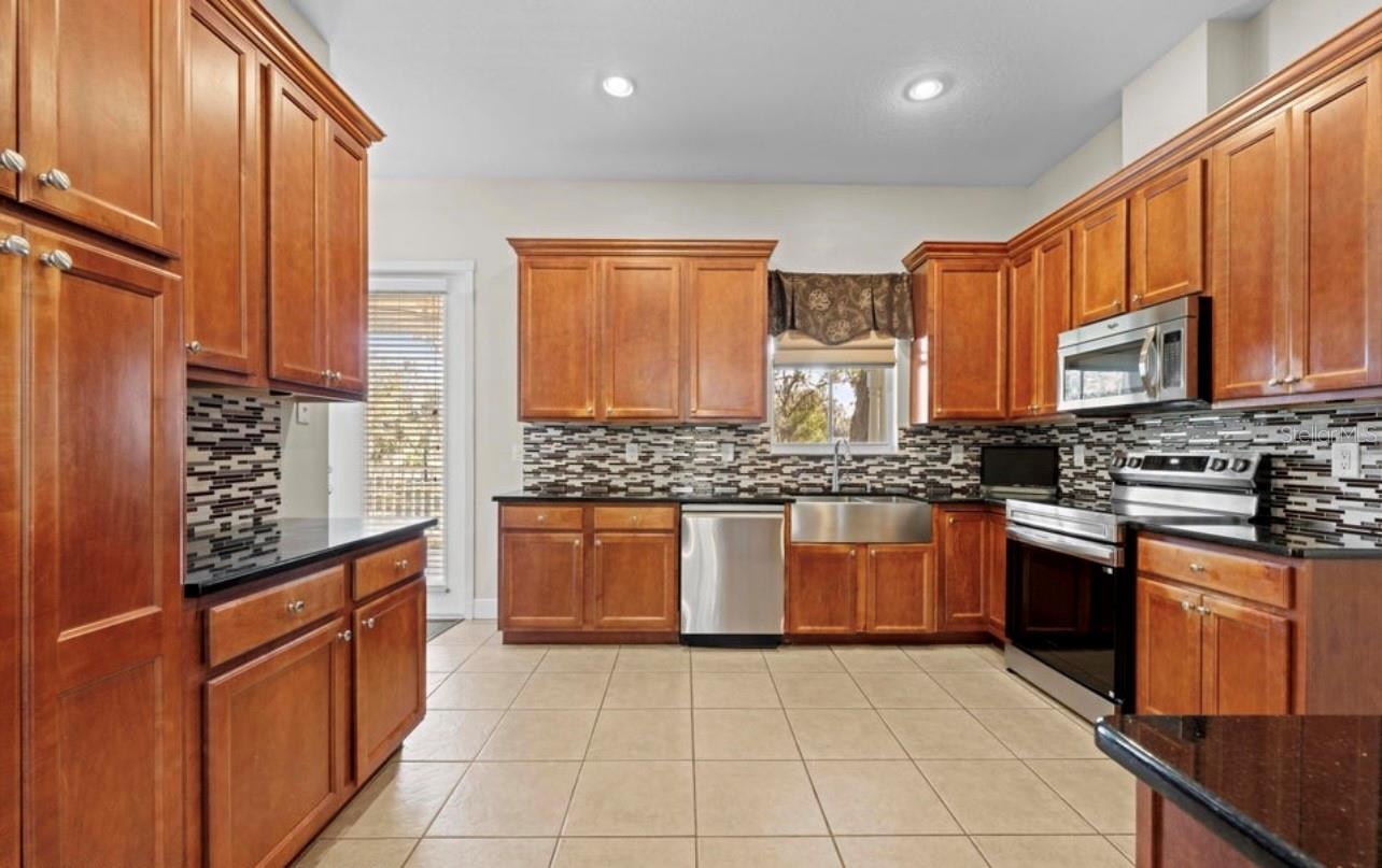 23327 EPPLEY DR, BROOKSVILLE, FL, 34601