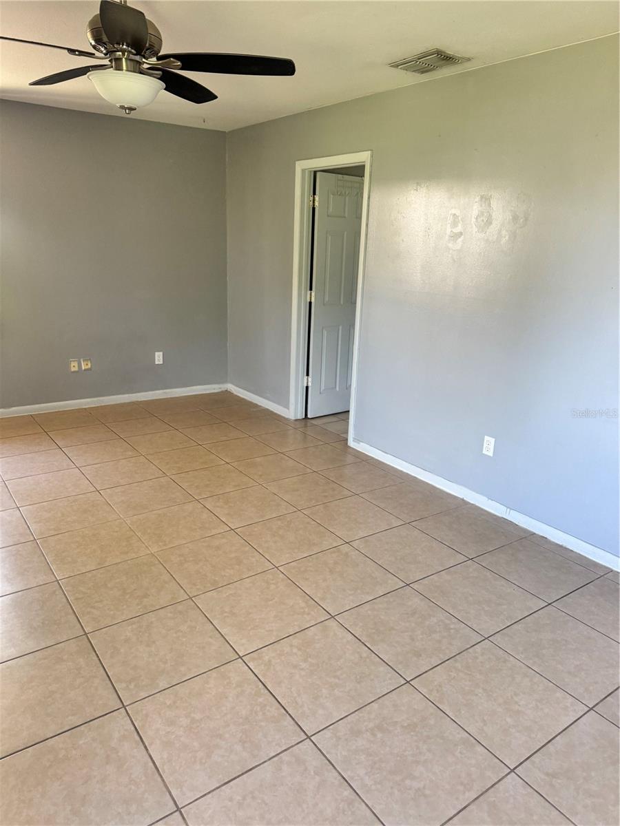 19934 MIDWAY BLVD, PORT CHARLOTTE, FL, 33948