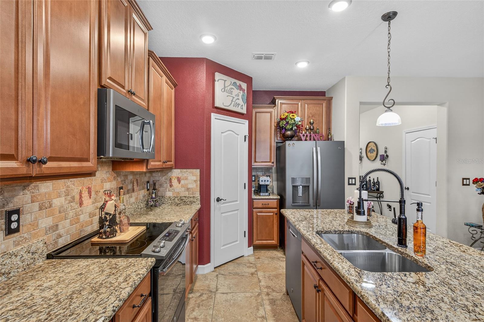 2202 ROMANUM DR, WINTER GARDEN, FL, 34787