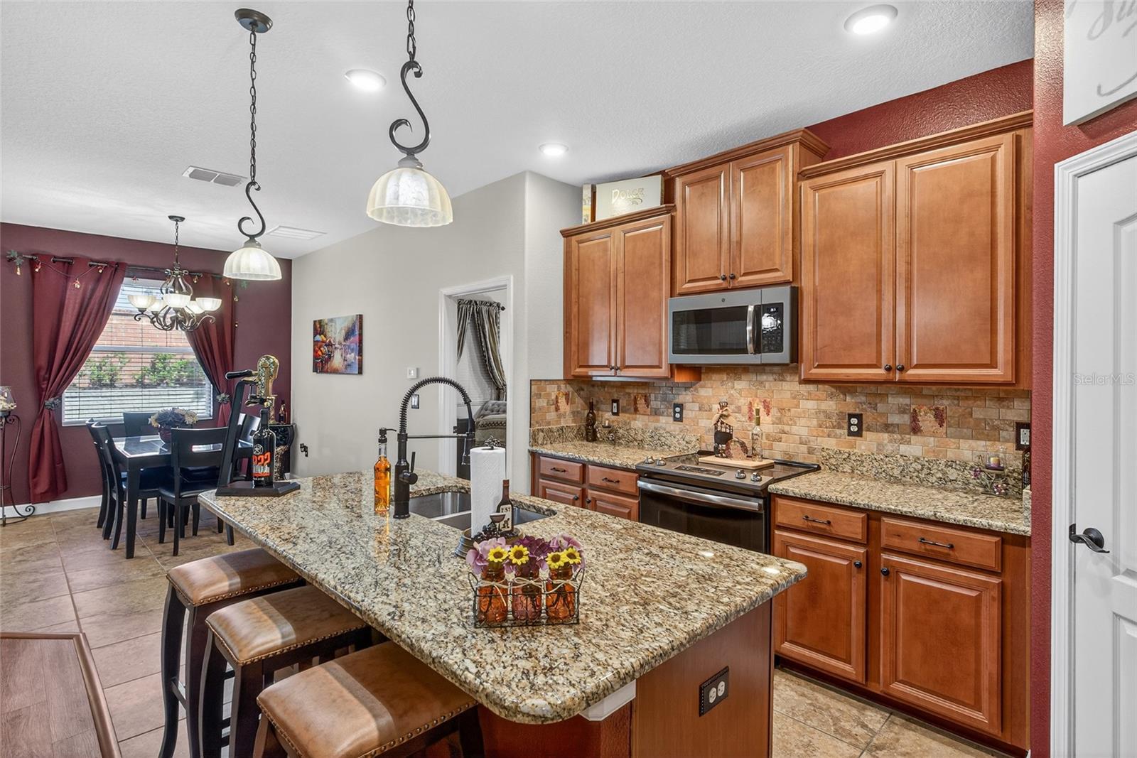 2202 ROMANUM DR, WINTER GARDEN, FL, 34787