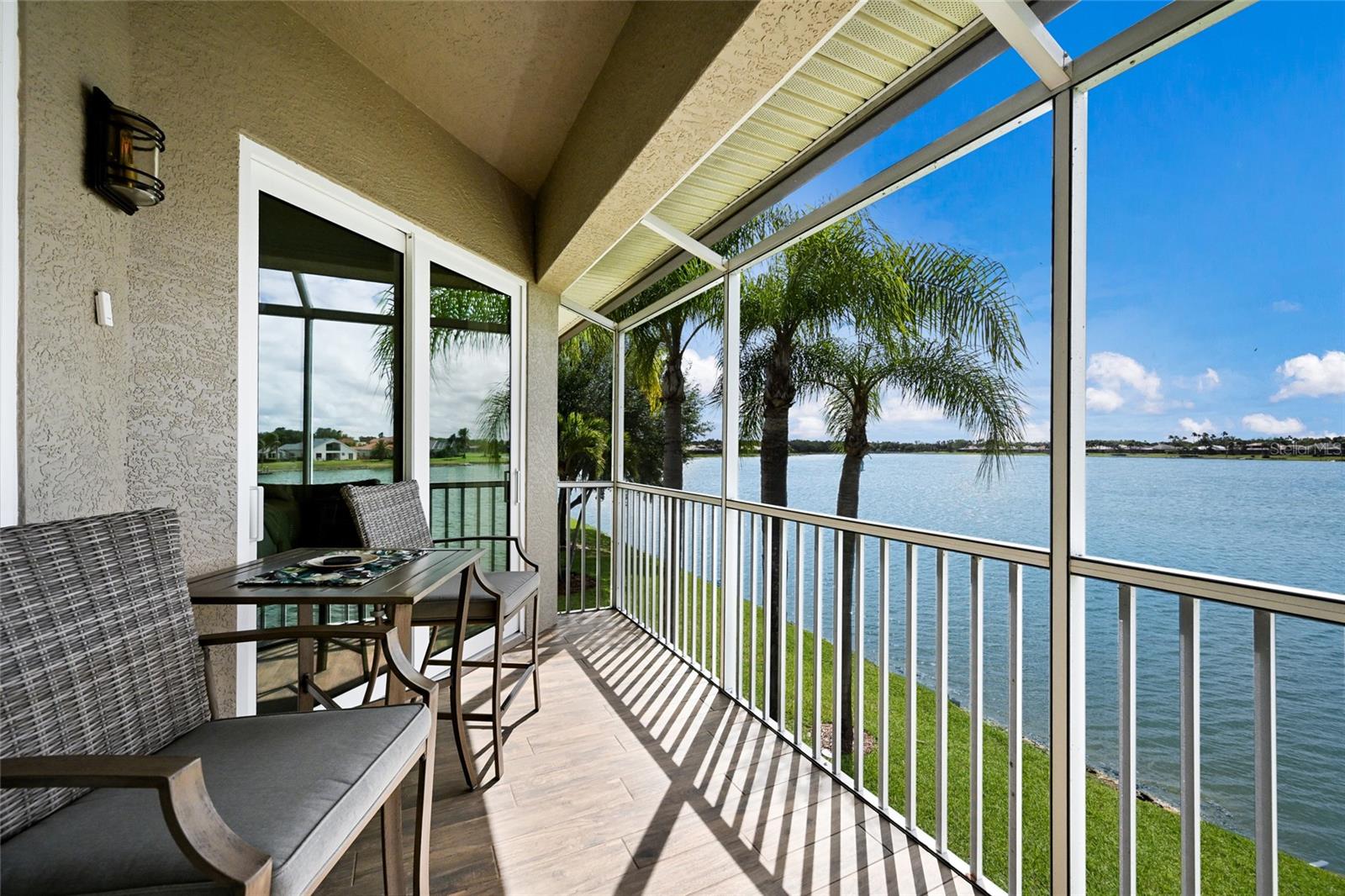 6523 MOORINGS POINT CIR #202, LAKEWOOD RANCH, FL, 34202