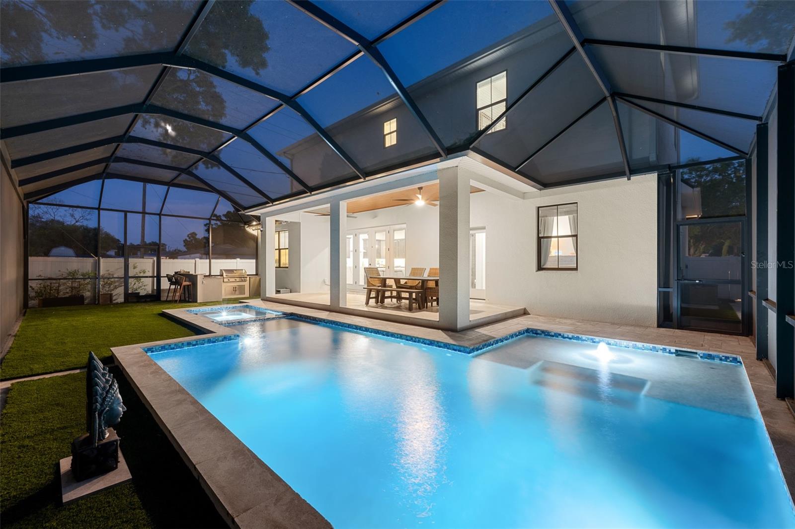 3601 W ROGERS AVE, TAMPA, FL, 33611